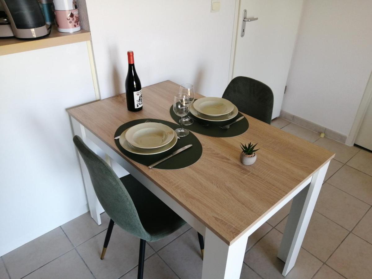 Apartament Le Cocon De Marie,Piscine, Balcon, Parking Gratuit, Baignoire Carcassonne Zewnętrze zdjęcie
